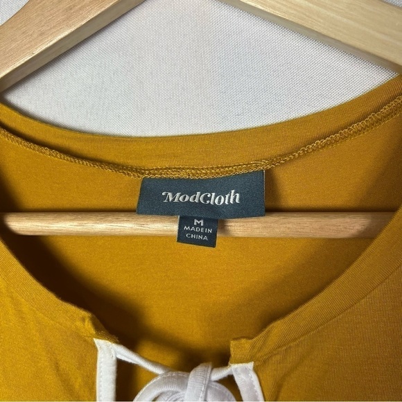 Modcloth Golden Yellow What's the Hap Short Sleeve T-Shirt M - Picture 7 of 8